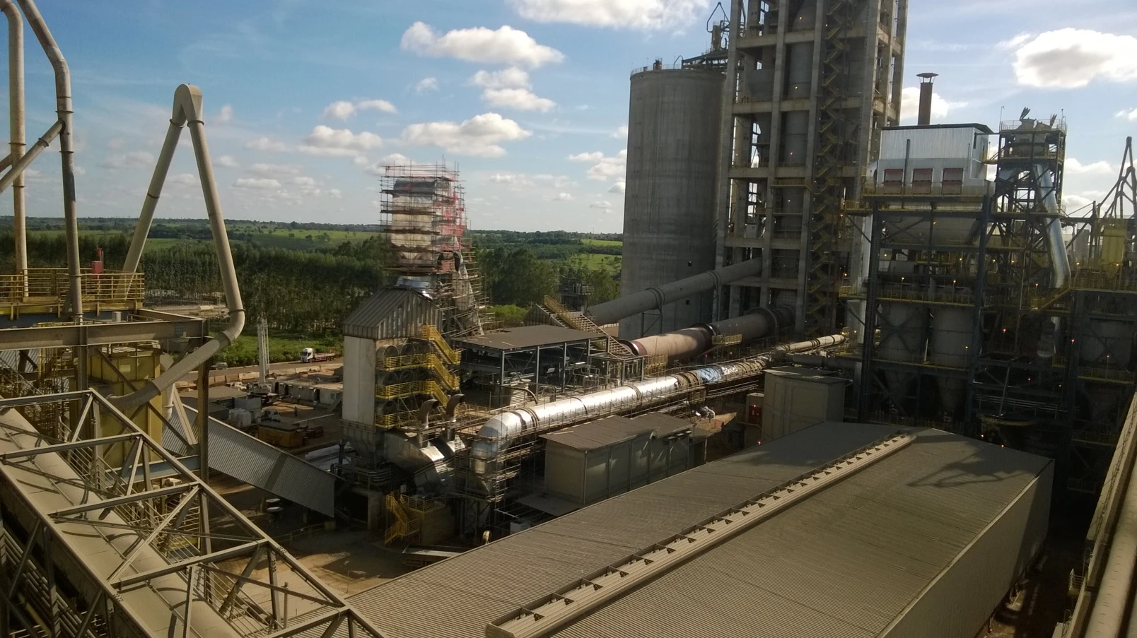 Montagem de fornos industriais